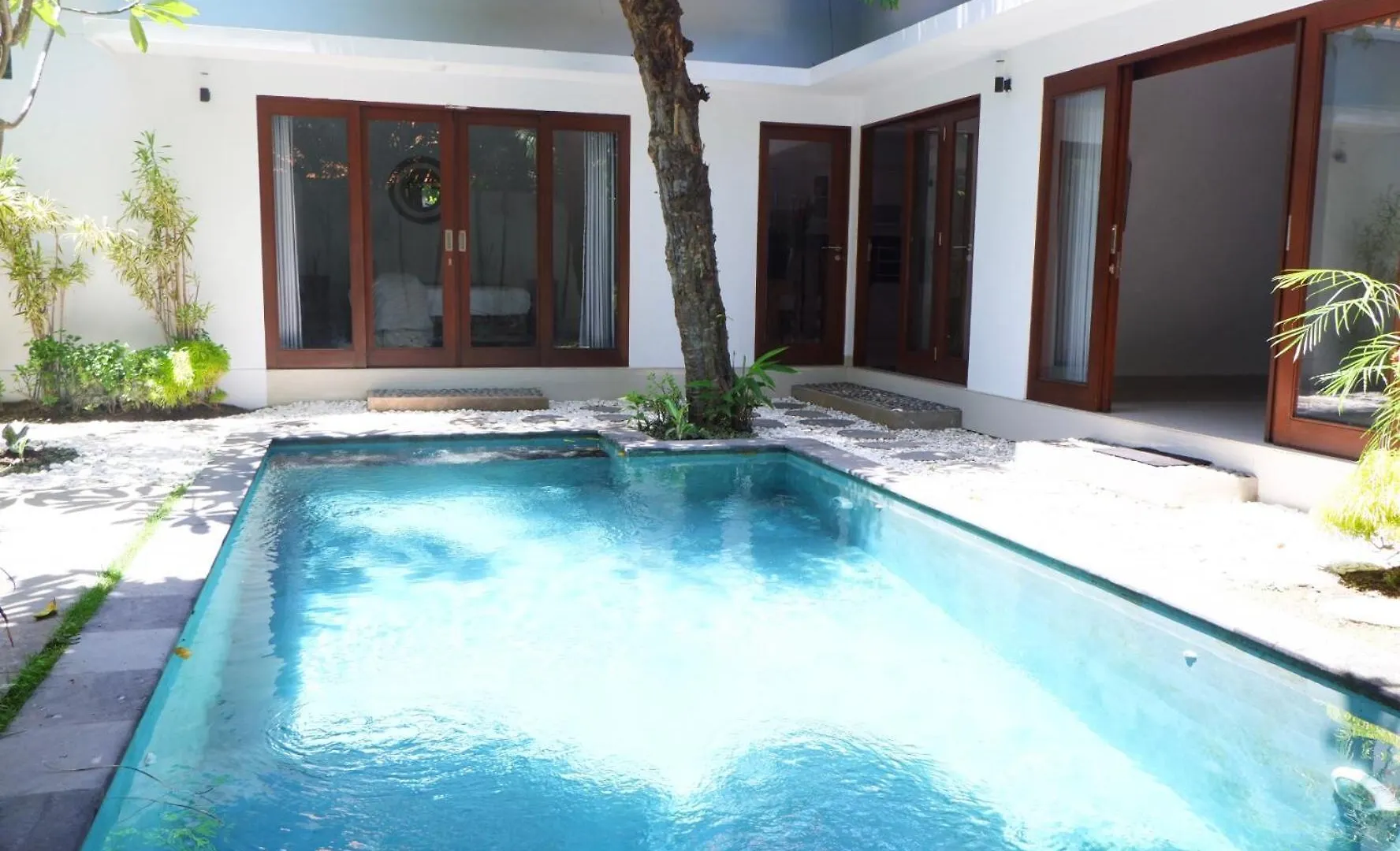 Villa Bristol 塞米亚克 0*,